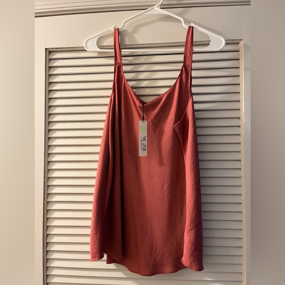 NIC+ZOE Tank